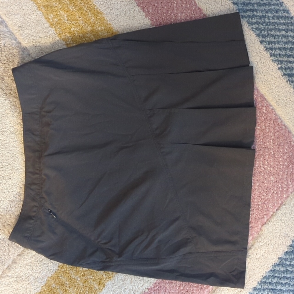 Grey athletic skort
